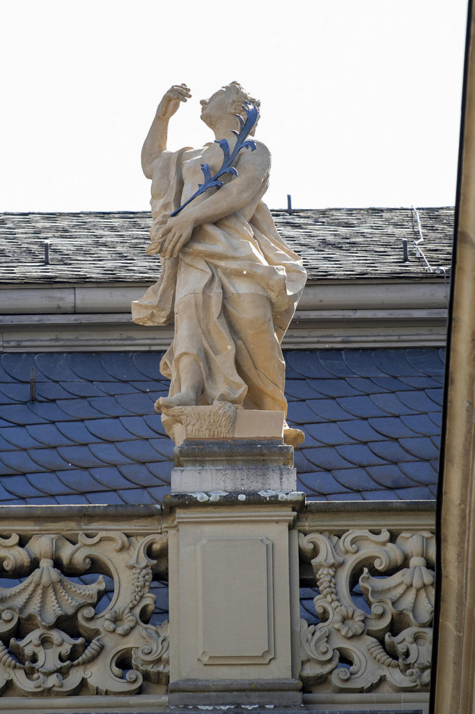 Würzburg - Residenzfiguren